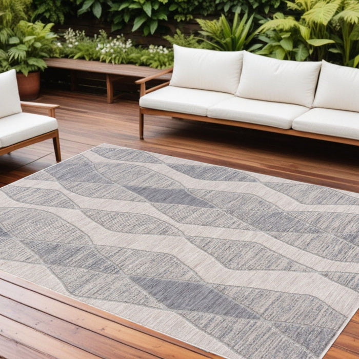 8' X 9' Geometric Indoor / Outdoor Area Rug - Blue / Gray