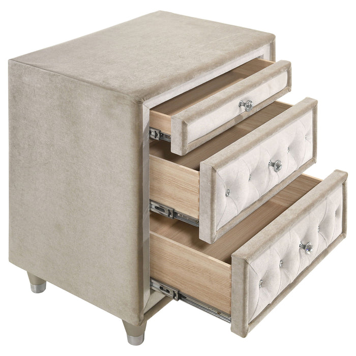 Williams - 3 Drawer Nightstand - Camel Furniture Max
