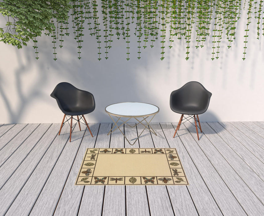 4' X 6' Abstract Stain Resistant Indoor / Outdoor Area Rug - Brown / Ivory