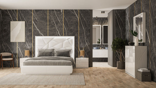 Kiu - Bed With Light Franco Spain