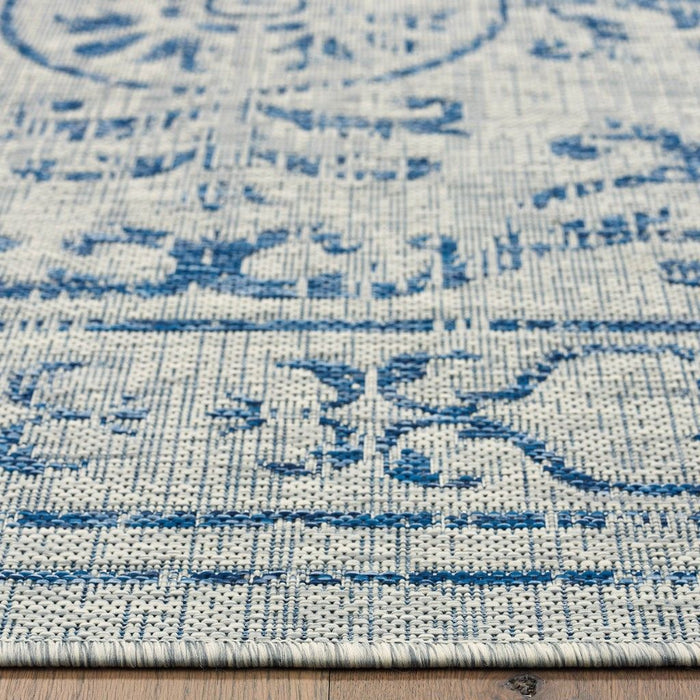 5' X 8' Indoor & Outdoor Area Rug - Blue / Gray