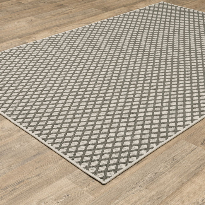 3' X 5' Geometric Stain Resistant Indoor / Outdoor Area Rug - Beige