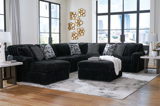 Midnight-Madness - 5 Piece Sectional Set Signature Design by Ashley®