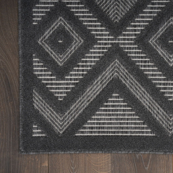 8' X 10' Geometric Flatweave Area Rug - Black