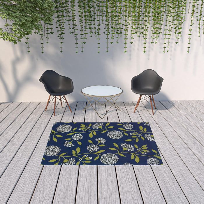 5' X 5' Floral Indoor / Outdoor Area Rug - Blue / Green