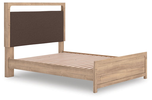 Kinlanni - Upholstered Platform Bed Signature Design by Ashley®