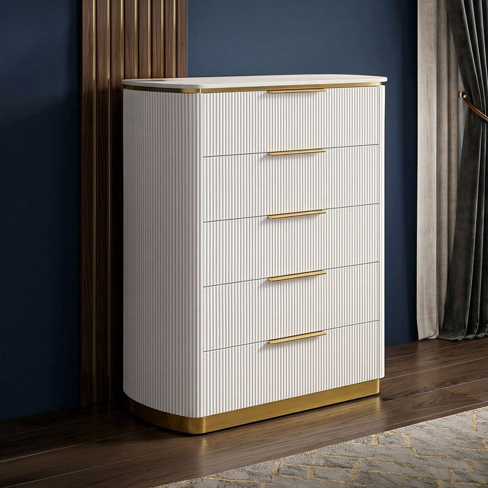 Giovanni - 5 Drawer Chest - White Matrix Furniture Group