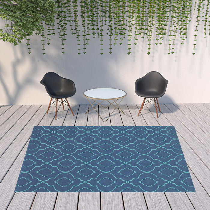 8' X 11' Geometric Stain Resistant Outdoor / Indoor Area Rug - Blue