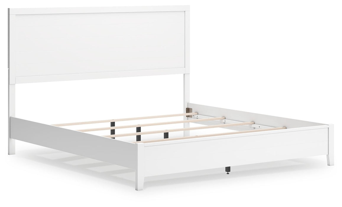 Binterglen - King Panel Bed - White Signature Design by Ashley®