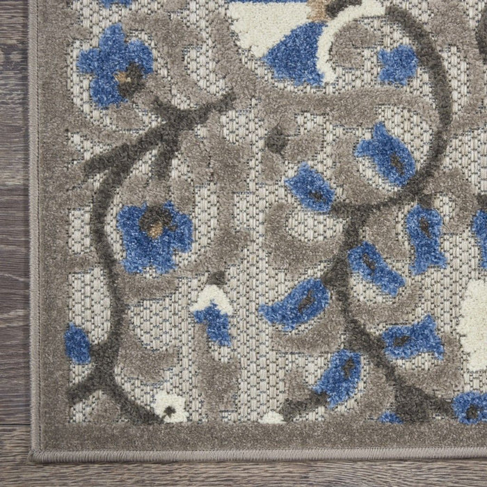 8' X 11' Floral Indoor / Outdoor Area Rug - Blue / Gray