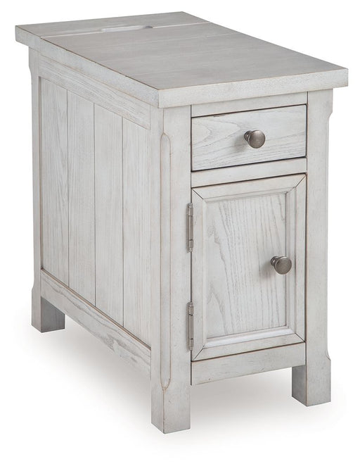 Robbinsdale - Table Signature Design by Ashley®