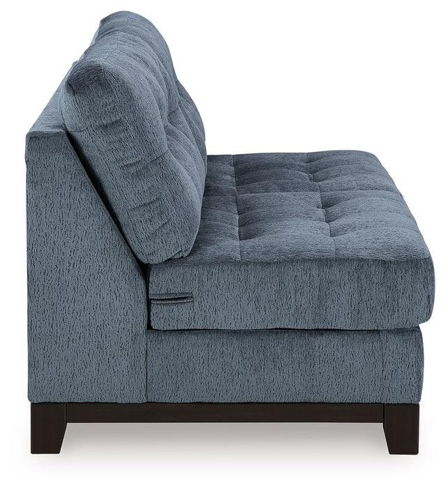 Maxon Place - Armless Loveseat - Navy Benchcraft®