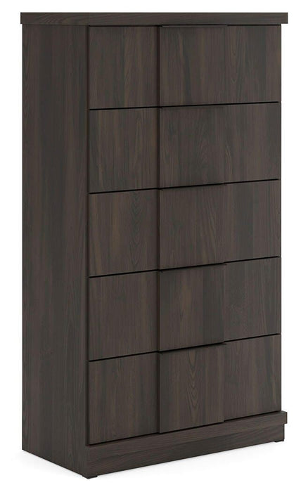 Shaehartin - Five Drawer Chest - Dark Brown Signature Design by Ashley®