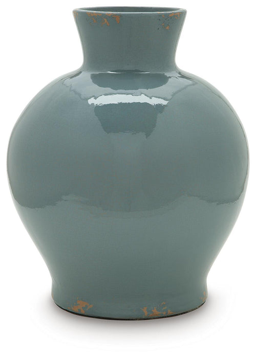 Giliburgh - Vase Signature Design by Ashley®