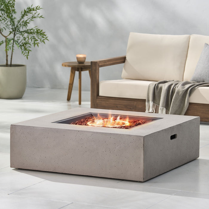 Modern 50,000 Btu Square Fire Table With Propane Tank