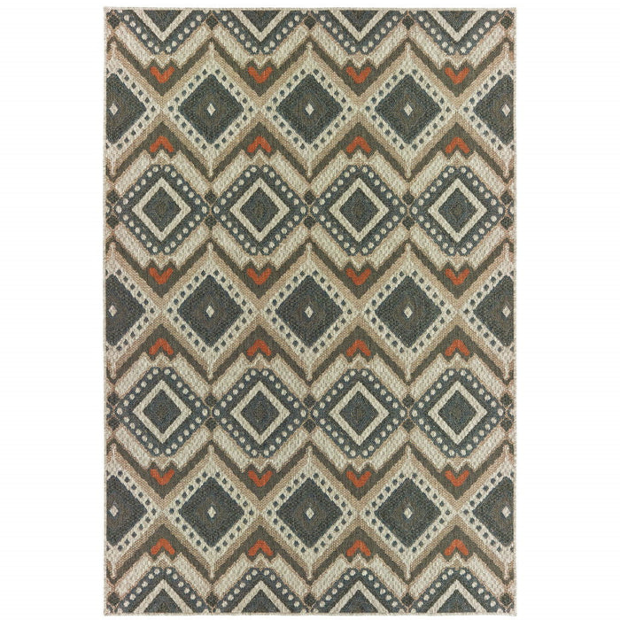 7' X 9' Geometric Stain Resistant Indoor / Outdoor Area Rug - Gray