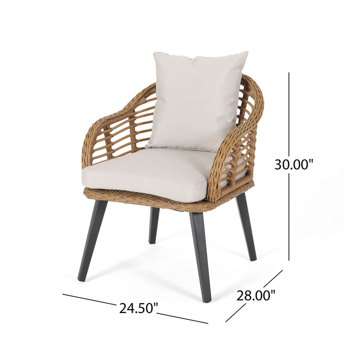 Outdoor Accent Chair With Aluminum Frame And Rattan Seating