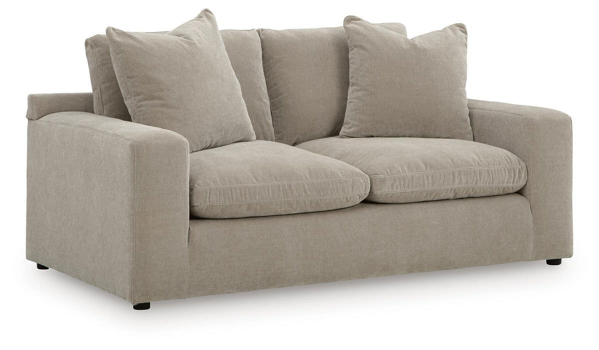 Maxton Heights - Loveseat Benchcraft®