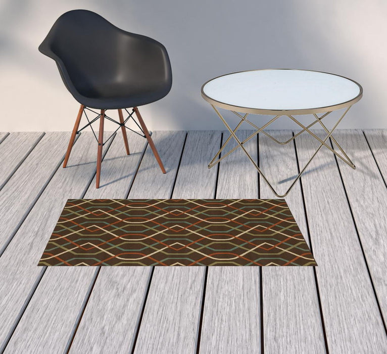 2' X 4' Geometric Stain Resistant Indoor / Outdoor Area Rug - Brown / Ivory