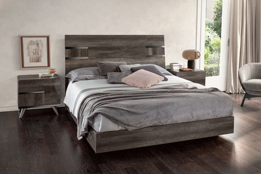 Medea - Bed Status Italy