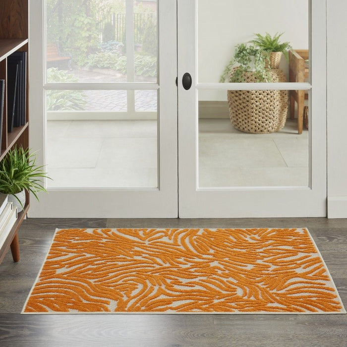 3' X 4' Abstract Stain Resistant Indoor / Outdoor Area Rug - Orange / Ivory