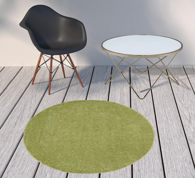 4' X 4' Round Non Skid Indoor / Outdoor Area Rug - Green