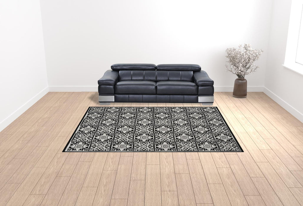 9' X 12' Fleur De Lis Stain Resistant Non Skid Area Rug - Black / White