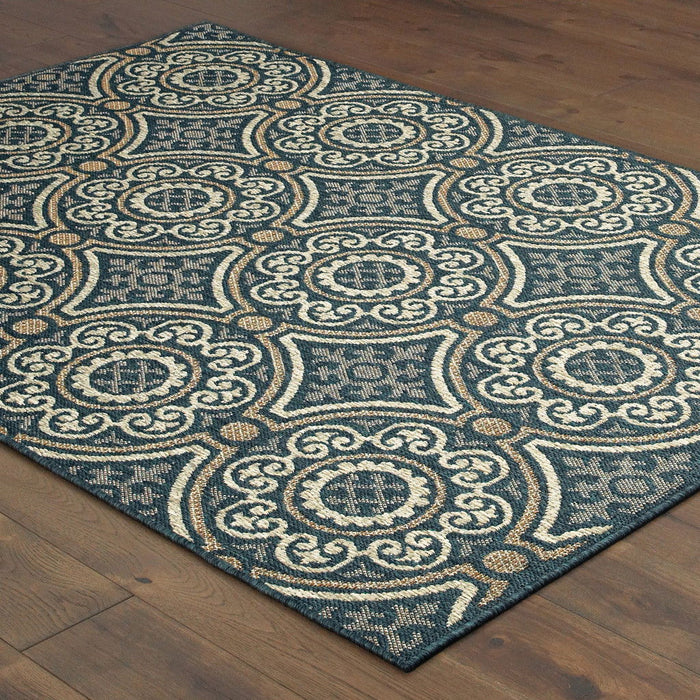 10' X 13' Geometric Stain Resistant Outdoor / Indoor Area Rug - Blue / Gray