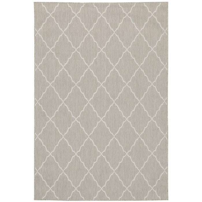 7' X 9' Indoor & Outdoor Area Rug - Gray / Ivory