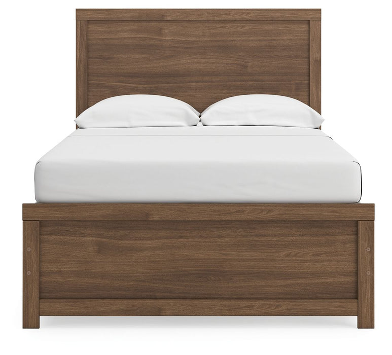 Broachmyn - Panel Bed Signature Design by Ashley®