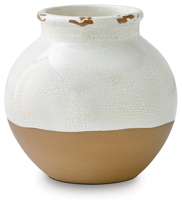 Vercott - Vase Signature Design by Ashley®
