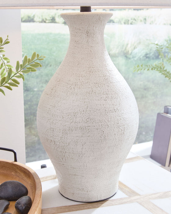 Ashbend - Ceramic Table Lamp - Antique White Signature Design by Ashley®