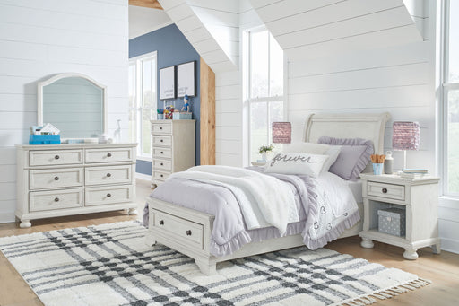 Robbinsdale - Youth Sleigh Storage Bedroom Set Signature Design by Ashley®