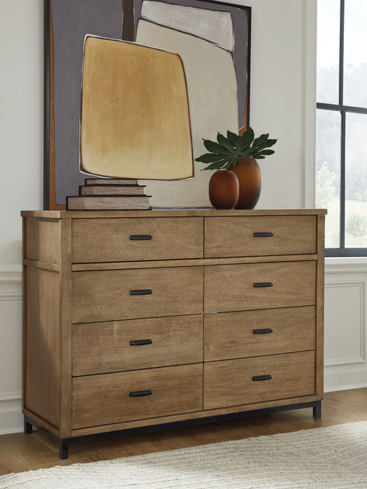Tomtyn - Upholstered Bed Set Benchcraft®