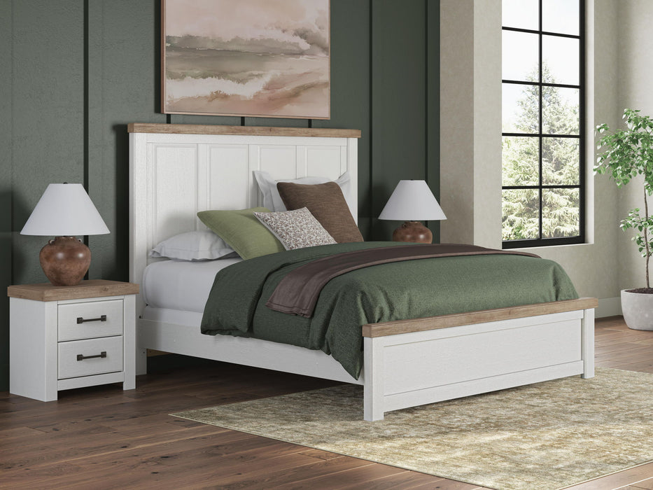 Savonport - Panel Bed Benchcraft®