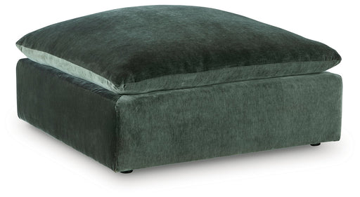 Carriage View - Oversized Accent Ottoman - Jade Benchcraft®