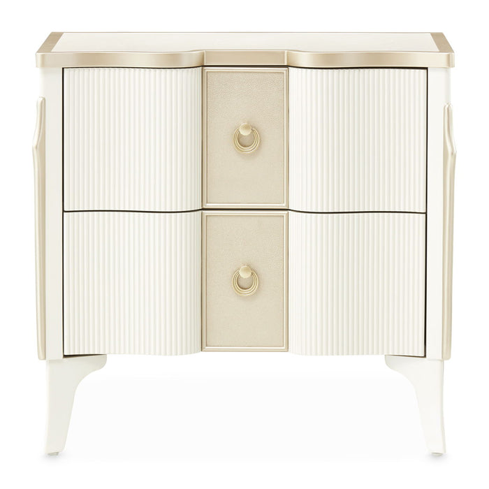 La Marisia - Nightstand - Creamy Pearl