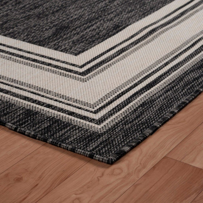 5' X 7' Area Rug Indoor & Outdoor - Gray