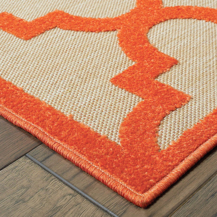 8' X 11' Geometric Stain Resistant Indoor / Outdoor Area Rug - Orange