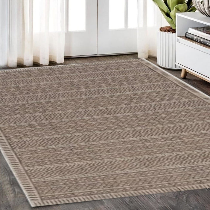 3' X 4' Geometric Indoor / Outdoor Area Rug - Brown