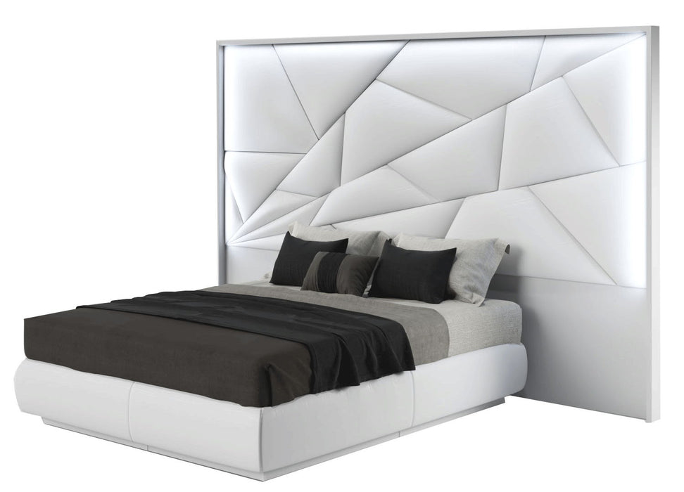 Majesty - Bed With Light Franco Spain