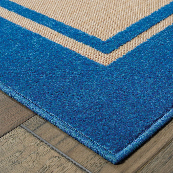 2' X 3' Stain Resistant Indoor / Outdoor Area Rug - Blue / Beige