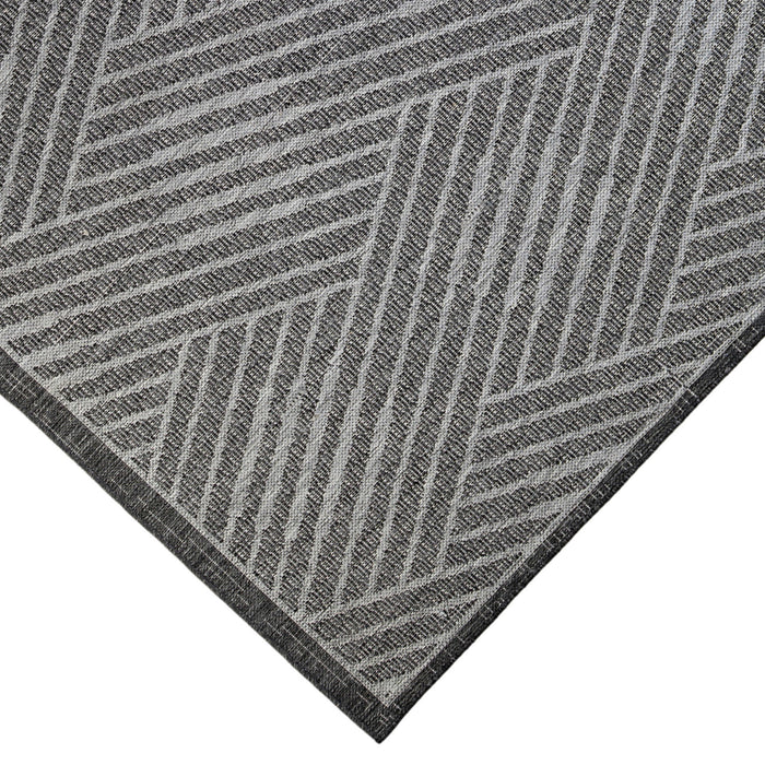 8' Runner Geometric Stain Resistant Outdoor / Indoor Runner Rug - Gray / Blue