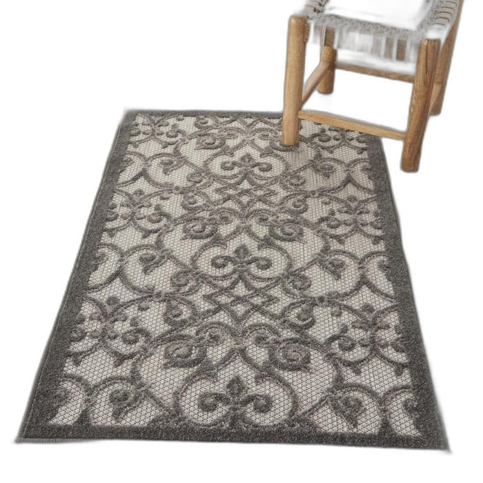 3' X 4' Floral Indoor / Outdoor Area Rug - Gray