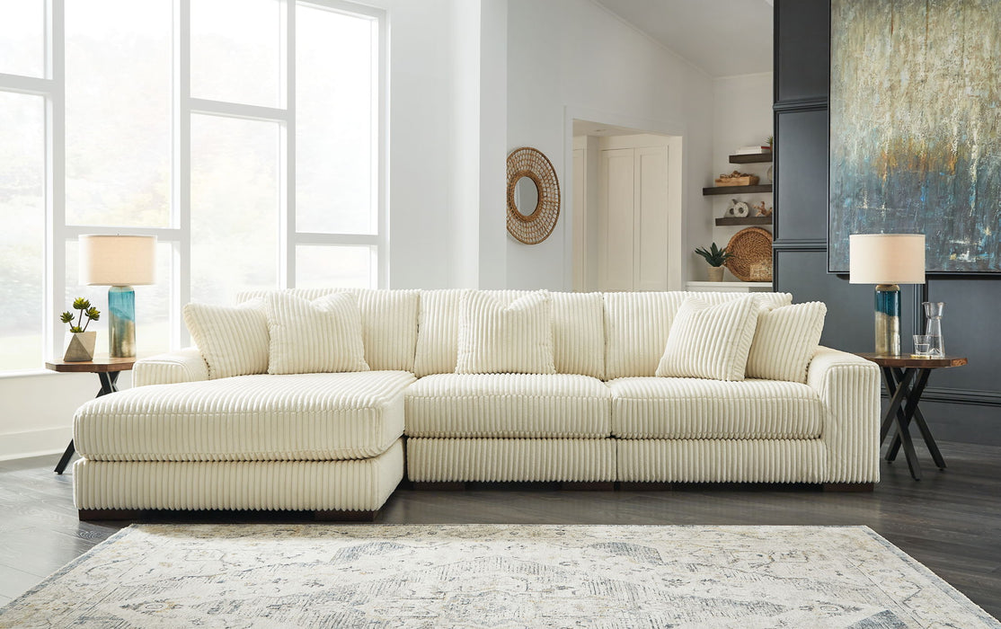 Lindyn - 3 Piece Sectional Signature Design by Ashley®