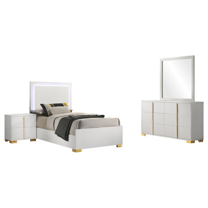 Bedroom Set With Accents Furniture Max