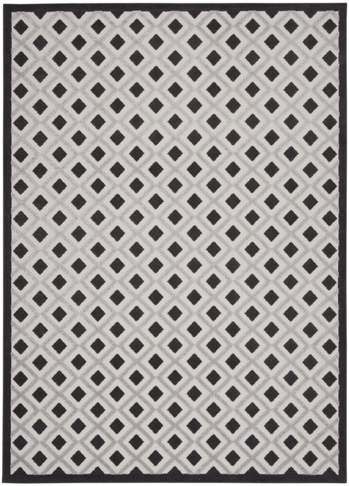 10' X 13' Gingham Non Skid Indoor / Outdoor Area Rug - Black / White