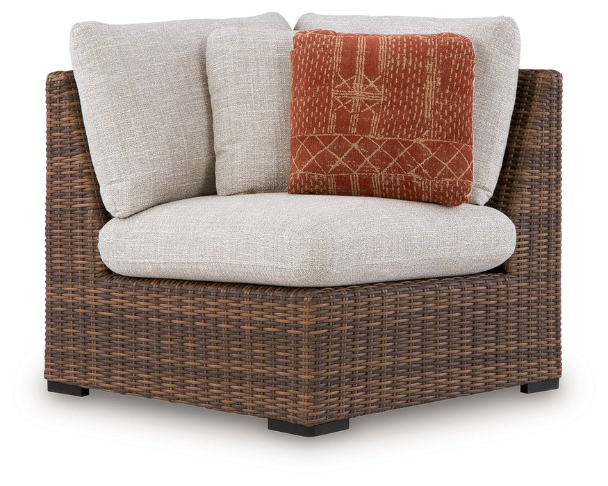 Dolan Creek - Corner With Cushion - Beige / Brown
