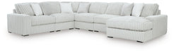 Stupendous - Sectional Signature Design by Ashley®
