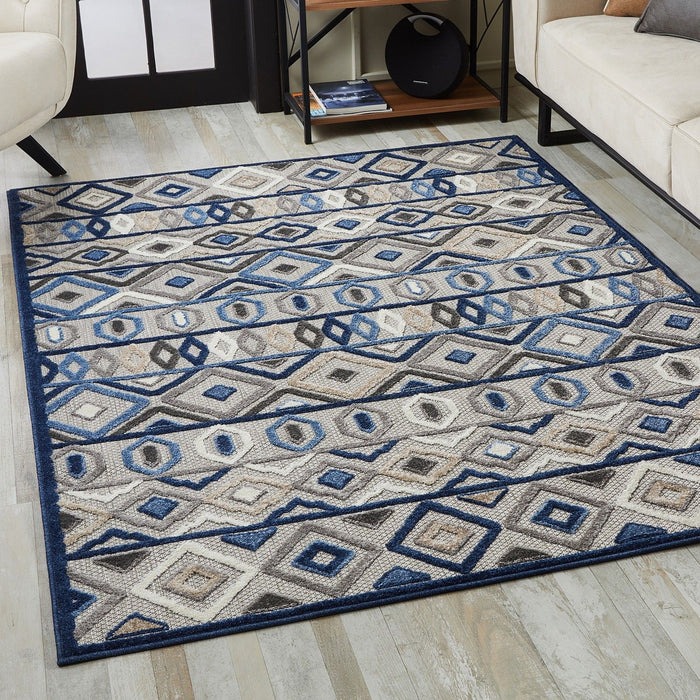 7' X 9' Abstract Stain Resistant Outdoor / Indoor Area Rug - Blue / Gray